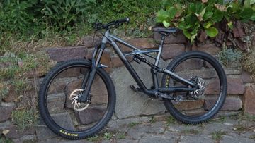 Brugt Specialized Enduro Comp 29/6Fattie 2018 2018 Mountainbike — billede 1 af 12