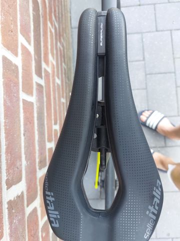 Used Canyon Speedmax CF 8 Disc 2023 2023 Road & Gravel, Orange — image 6 of 13