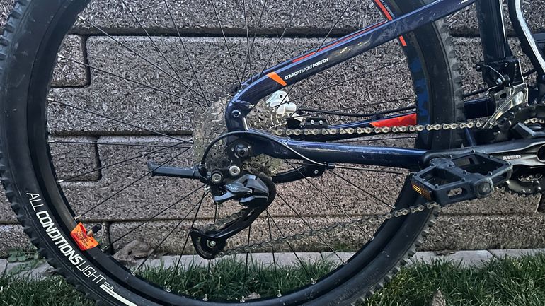 Brugt ROCKRIDER 540 Mountain Bike Shimano Altus 2022 Mountainbike — billede 4 af 11