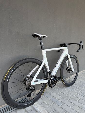 Käytetty Canyon Aeroad CFR Tensor 2025 2025 Road & Gravel — kuva 3 / 10