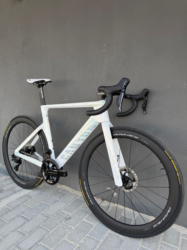 Käytetty Canyon Aeroad CFR Tensor 2025 2025 Road & Gravel — kuva 2 / 10