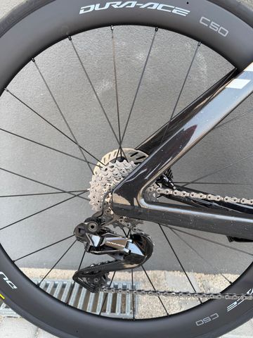 Gebrauchtes Canyon Aeroad CFR Di2 2025 2025 Road & Gravel, Schwarz — Bild 5 von 8