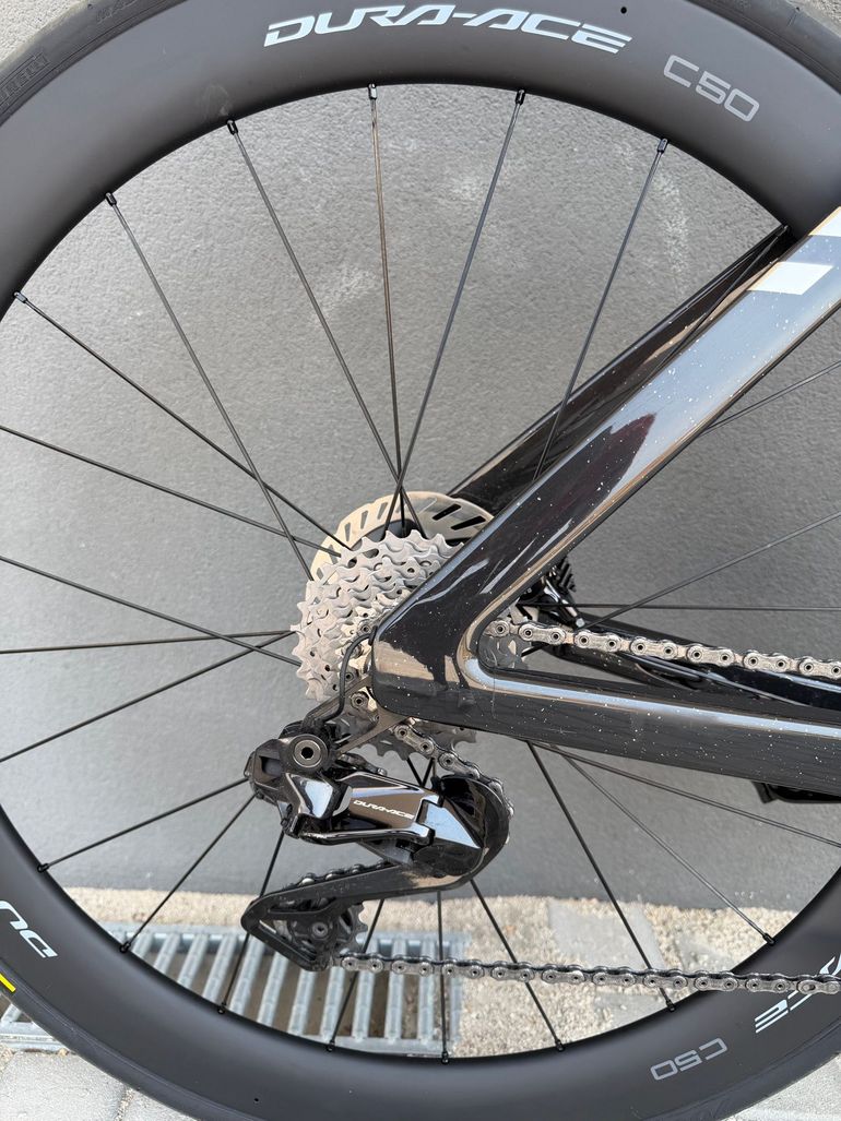Brugt Canyon Aeroad CFR Di2 2025 2025 Road & Gravel — billede 5 af 8