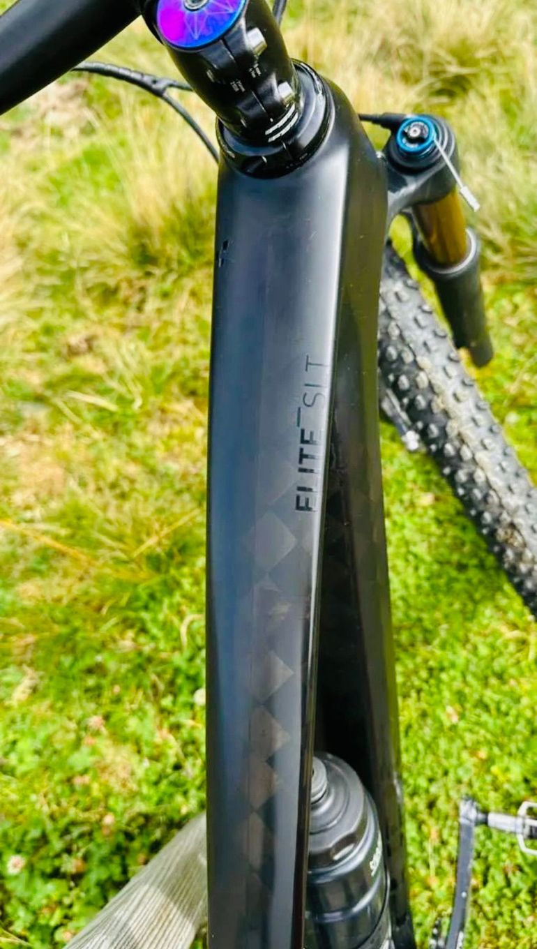 Brugt CUBE ELITE C:68X SLT 2021 2021 Mountainbike — billede 2 af 8