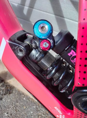 Brugt Canyon Sender CFR Mullet LTD 2024 2024 Mountainbike — billede 3 af 5