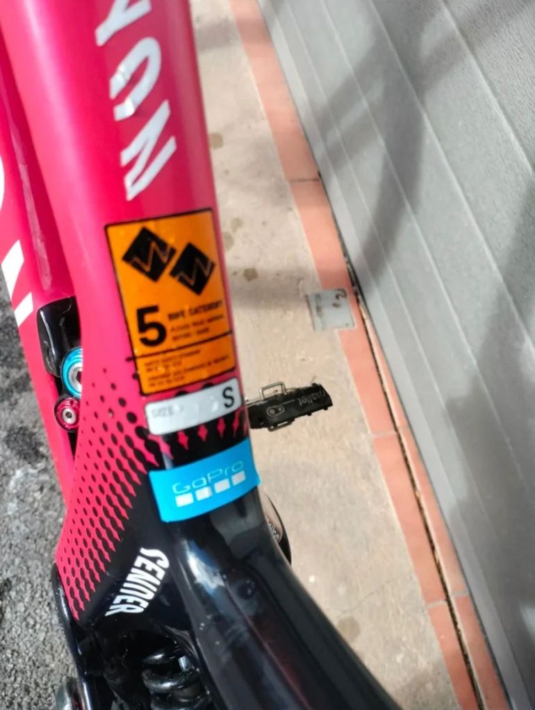 Brugt Canyon Sender CFR Mullet LTD 2024 2024 Mountainbike — billede 4 af 5