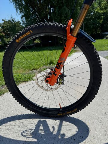 Propain Hugene Sram Eagle Transmission GX 2025 Mountainbike usato, Nero — immagine 6 di 16