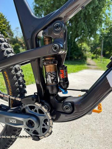 Propain Hugene Sram Eagle Transmission GX 2025 Mountainbike usato, Nero — immagine 16 di 16