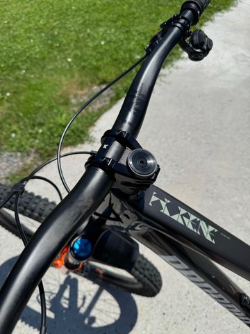 Propain Hugene Sram Eagle Transmission GX 2025 Mountainbike usato, Nero — immagine 9 di 16