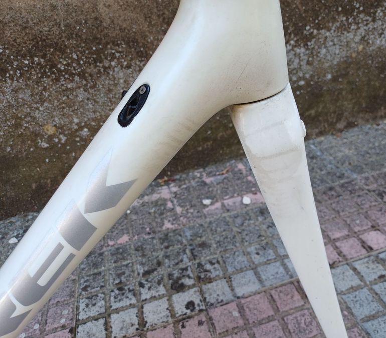 Used Trek Émonda SLR Frameset 2018 Frameset 2018 Road & Gravel, White — image 12 of 21