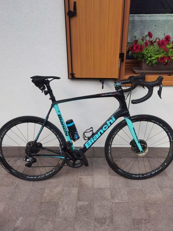 Used Bianchi Infinito CV Ultegra Di2 2018 Frameset 2018 Road & Gravel
