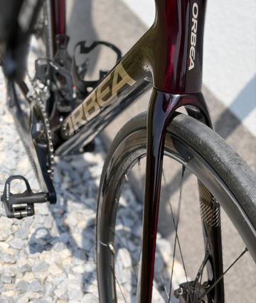 Gebrauchtes Orbea ORCA M35i 2024 2024 Road & Gravel, Rot — Bild 9 von 14