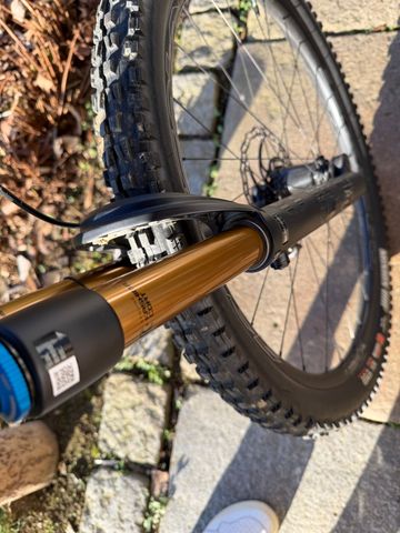 Używany Orbea RISE M-LTD 2023 2023 Mountainbike — zdjęcie 14 z 19