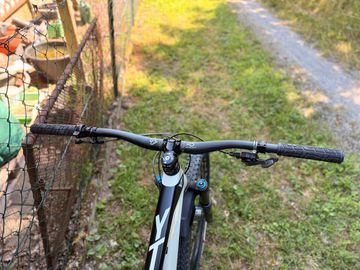 Tweedehands YT Industries Jeffsy 27 CF Pro 2018 2018 Mountainbike — afbeelding 7 van 14