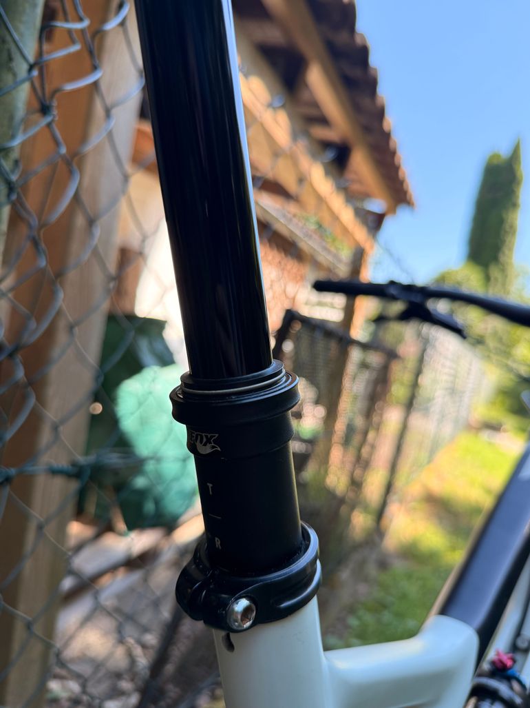 Gebrauchtes YT Industries Jeffsy 27 CF Pro 2018 2018 Mountainbike, Weiß, 27.5 — Bild 9 von 14