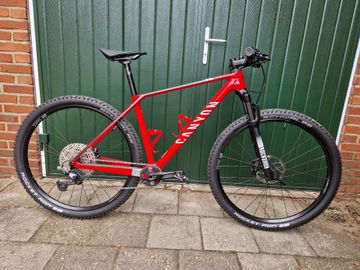Canyon Exceed Shimano Deore 2022 MTB d'occasion