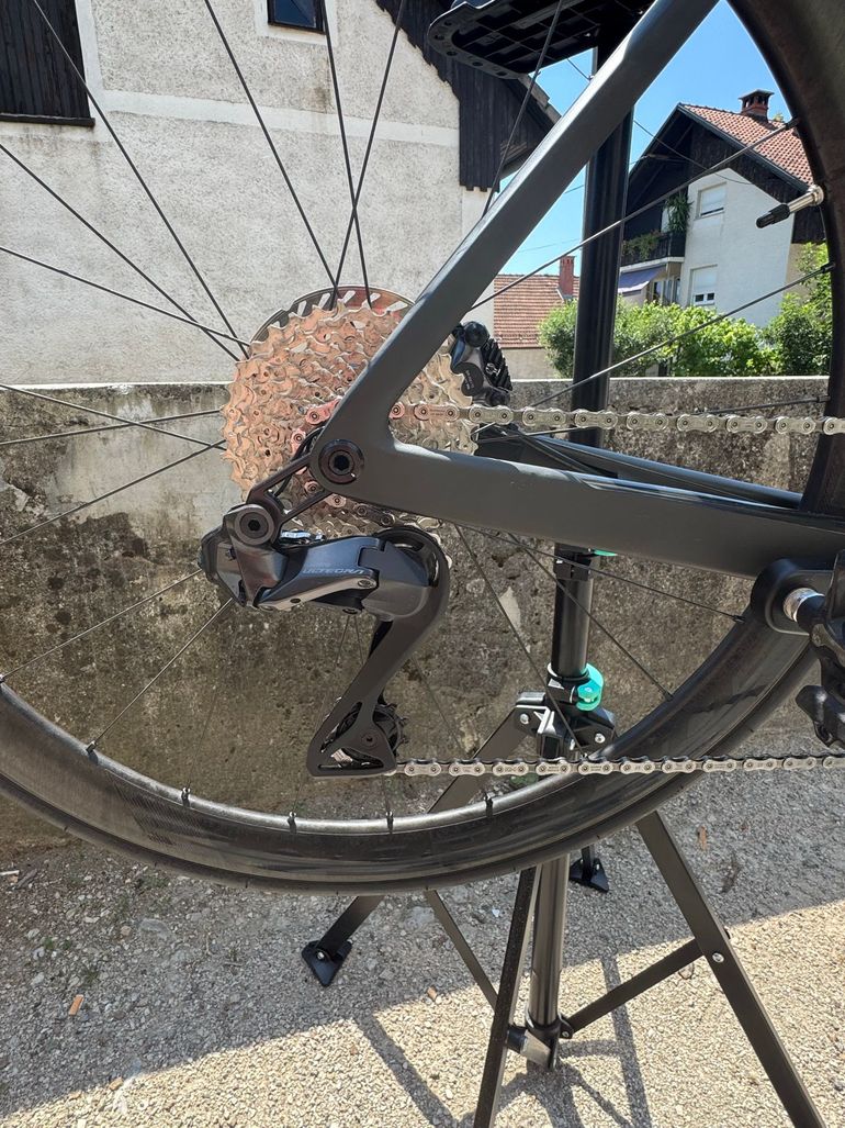Brugt Scott Addict RC 15 2024 2024 Road & Gravel — billede 3 af 8