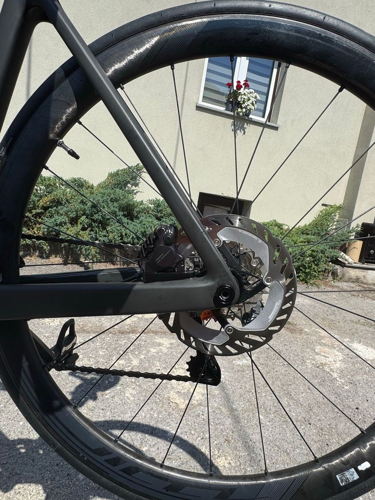 Brugt Scott Addict RC 15 2024 2024 Road & Gravel — billede 6 af 8