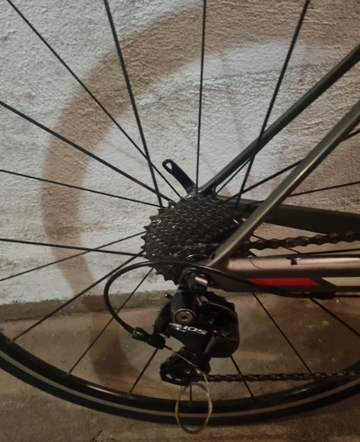 Used BMC Teammachine SLR02 TWO 2018 2018 Road & Gravel, Light Gray — image 3 of 8