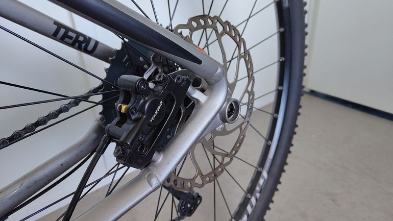 Used Ghost Hybride Shimano Deore XT 2021 Mountainbike, Light Gray — image 12 of 15