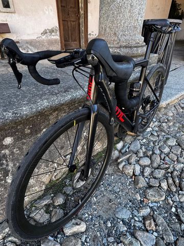 Gebrauchtes BMC Teammachine SLR02 DISC TWO 2018 2018 Road & Gravel, Schwarz — Bild 2 von 6