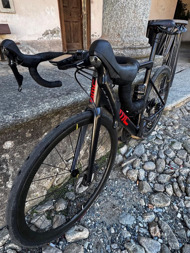 Brugt BMC Teammachine SLR02 DISC TWO 2018 2018 Road & Gravel — billede 2 af 6