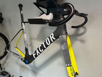 Used Factor Ostro Frameset 2025 Road & Gravel, Black — image 3 of 3