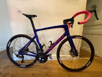 Brugt Specialized Tarmac SL7 Sport - Shimano 105 2025 2025 Road & Gravel