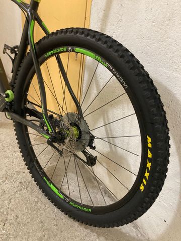 Used Trek Superfly 6 2015 2015 Mountainbike, Black, 27.5, 29 — image 7 of 25