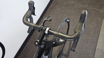 Tweedehands Giant Defy, Advanced 2 2022 2022 Road & Gravel — afbeelding 8 van 17