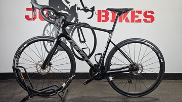 Tweedehands Giant Defy, Advanced 2 2022 2022 Road & Gravel — afbeelding 17 van 17