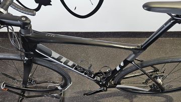 Tweedehands Giant Defy, Advanced 2 2022 2022 Road & Gravel — afbeelding 4 van 17