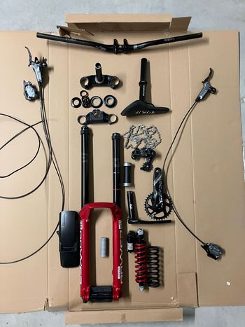 Gebrauchtes Commencal SUPREME DH V5 ROCKSHOX 2026 Frameset 2026 MTB