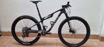 Used Canyon Lux World Cup CFR LTD 2024 Frameset 2024 MTB