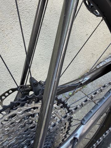 Tweedehands Orbea ALMA M20 2022 2022 Mountainbike — afbeelding 11 van 11