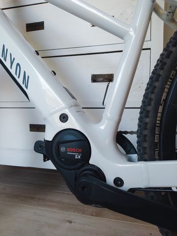 Canyon Pathlite:ON Shimano Deore XT 2024 Urban de segunda mano, Blanco — imagen 5 de 6