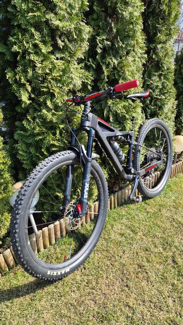 Tweedehands Silverback Stratos CF 2 2023 2023 Mountainbike — afbeelding 2 van 8