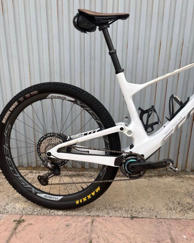 Used Scott Spark RC Pro 2022 2022 Mountainbike, White, 29 — image 3 of 13