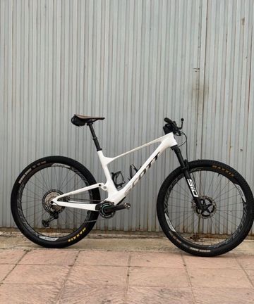 Used Scott Spark RC Pro 2022 2022 Mountainbike, White, 29 — image 1 of 13