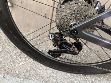 Tweedehands Scott Addict 10 2025 2025 Road & Gravel — afbeelding 4 van 7