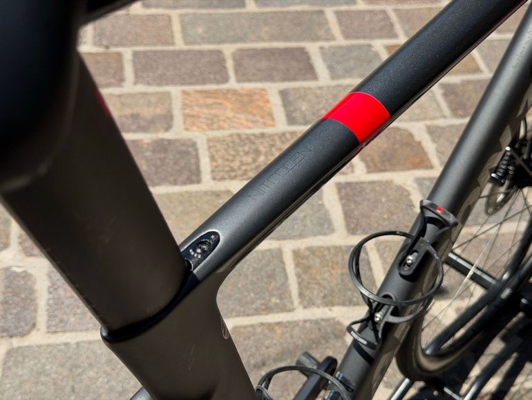 Used Argon 18 Nitrogen Shimano Ultegra Di2 2022 Road & Gravel, Light Gray — image 9 of 11