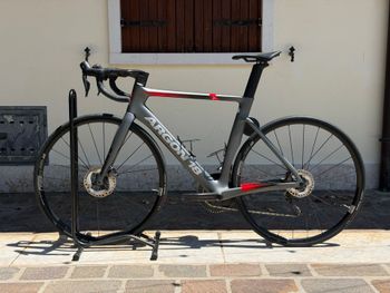 Used Argon 18 Nitrogen Shimano Ultegra Di2 2022 Road & Gravel, Light Gray — image 2 of 11