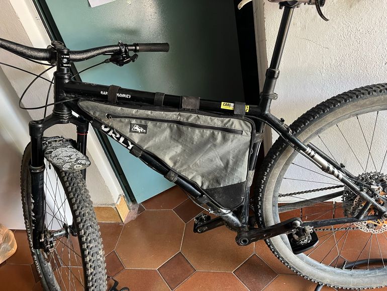 Used Surly Karate Monkey 2023 2023 Mountainbike, Black — image 2 of 7