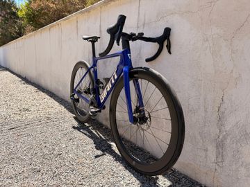 Gebrauchtes Giant Propel Advanced 1 2024 2024 Road & Gravel, Blau — Bild 3 von 7