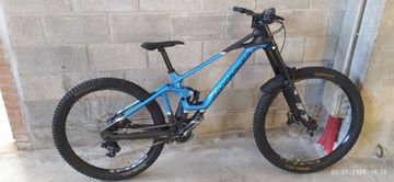 Tweedehands Mondraker Summum SRAM GX DH 2023 Mountainbike — afbeelding 2 van 13