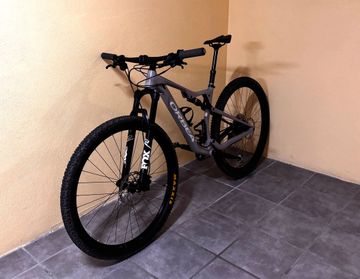 Orbea OIZ H20 2022 2022 Mountainbike usato, Grigio chiaro — immagine 3 di 4