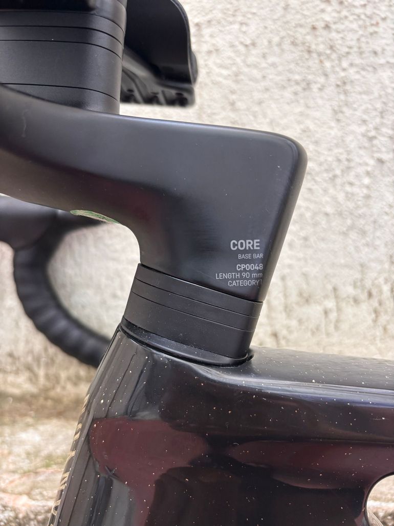 Używany Canyon Aeroad CFR Di2 2025 2025 Road & Gravel — zdjęcie 7 z 15