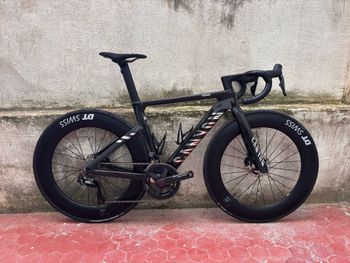 Used Canyon Aeroad CFR Di2 2025 2025 Road & Gravel
