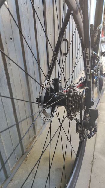 Used Focus Cayo Shimano Ultegra 2017 Road & Gravel, Black — image 2 of 7
