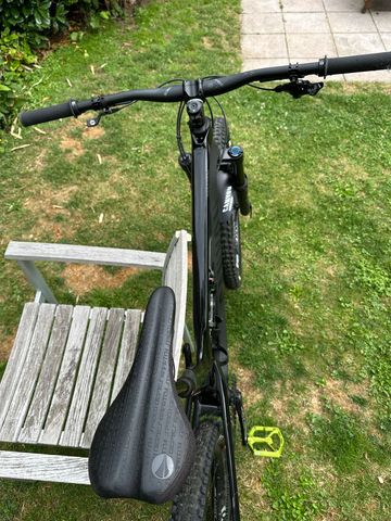 Gebrauchtes Canyon Spectral CF 7.0 2020 2020 Mountainbike, Schwarz, 27.5 — Bild 5 von 9